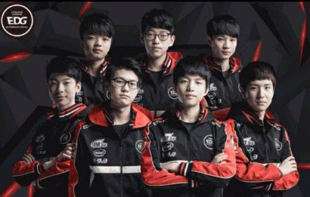 高层的信任 高层的信任